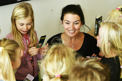 Zo wordt een schrijversbezoek op school een succes