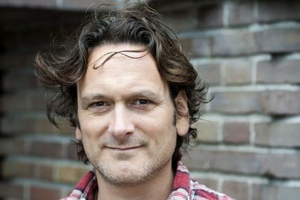 NL Leest Junior geschenkschrijver Jan Paul Schutten: ‘Leg humor in het schrijversbezoek’